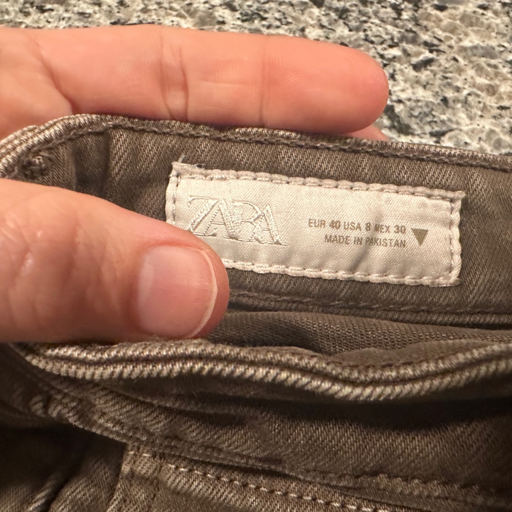 Zara Women’s Brown TRF High-waisted Cropped Flare Jeans - Picture 3 of 4